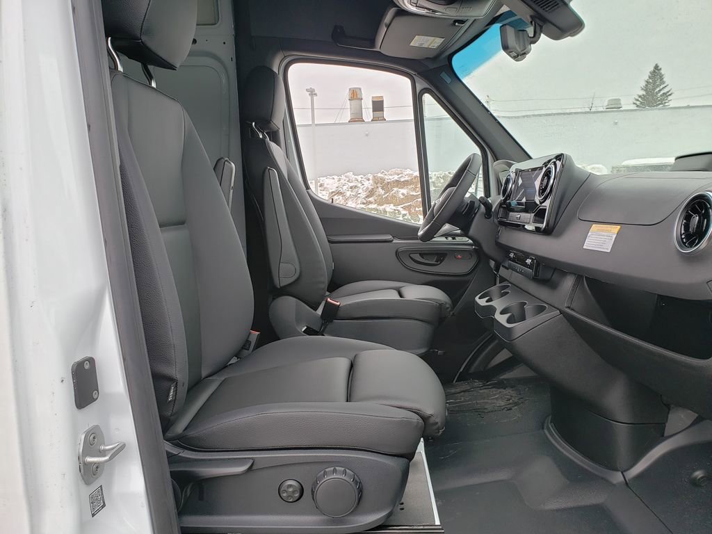 New 2026 Mercedes-Benz Sprinter 3500 image 25