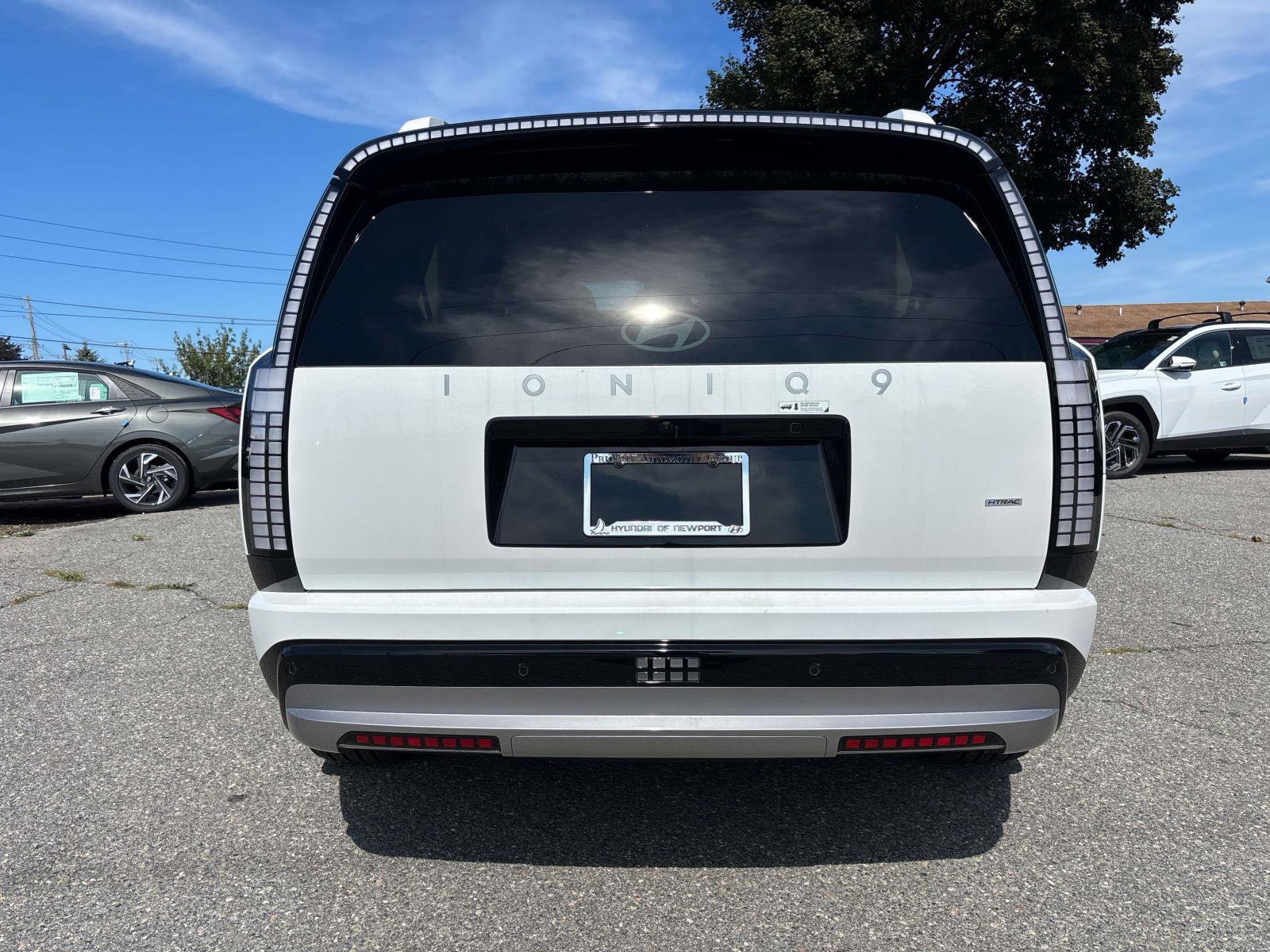 New 2026 Hyundai Ioniq 9 SEL image 3