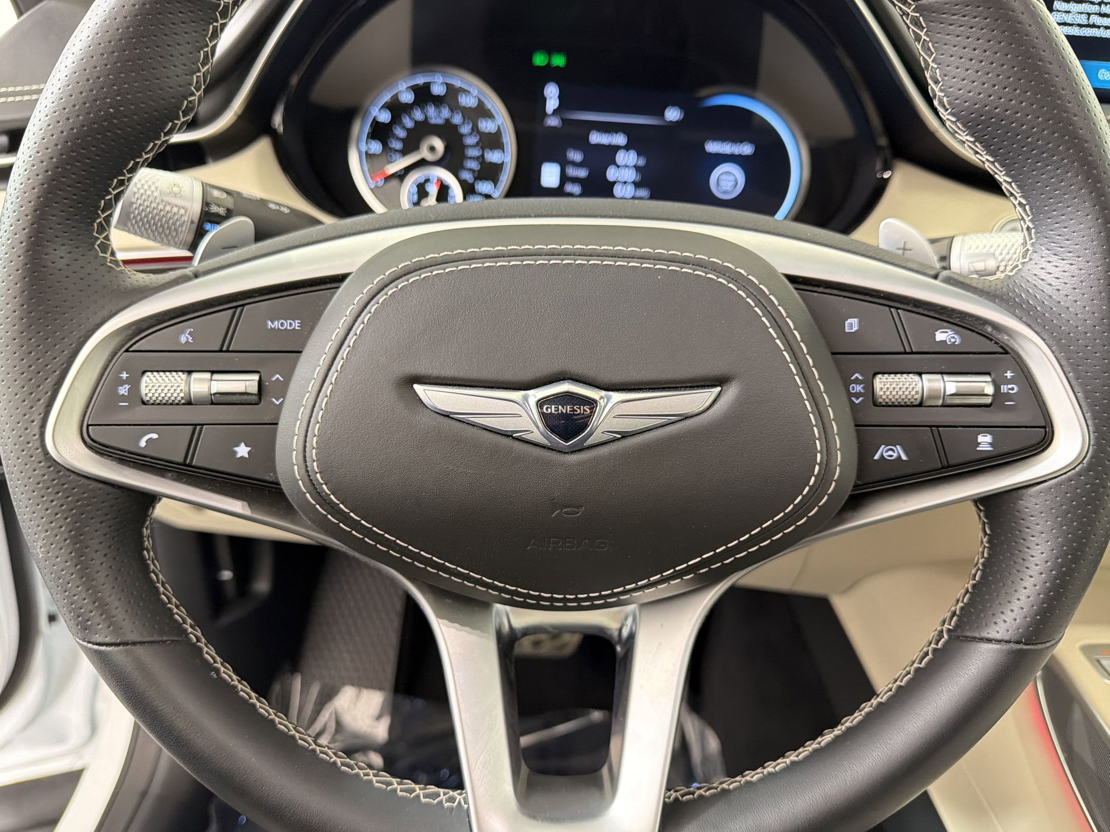 Used 2025 Genesis GV70 3.5T Sport w/ Sport Advanced Package image 21