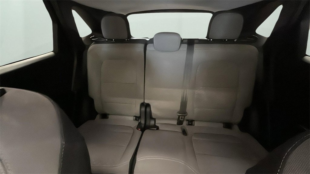 Used 2021 Ford Escape SE image 15