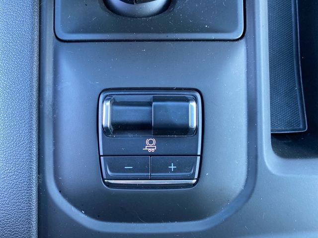 Used 2024 GMC Sierra 1500 AT4 image 13