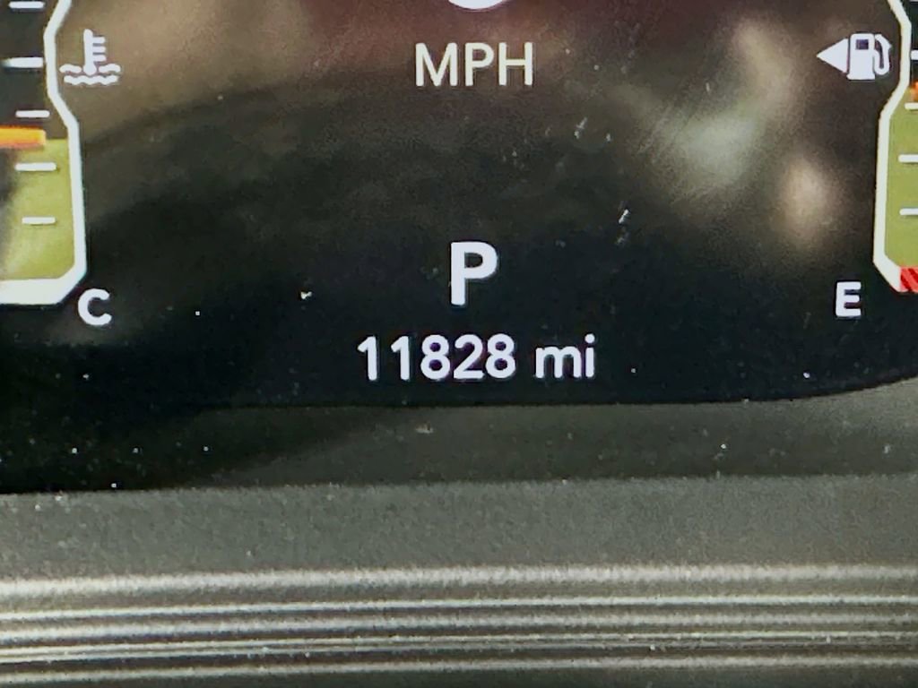 Used 2024 Jeep Wrangler Sport S image 31