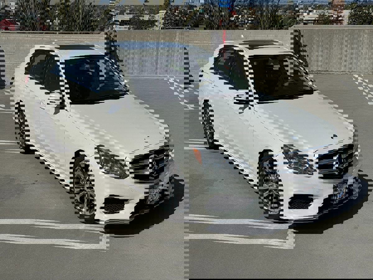 Used 2014 Mercedes-Benz E 350 Sport image 3