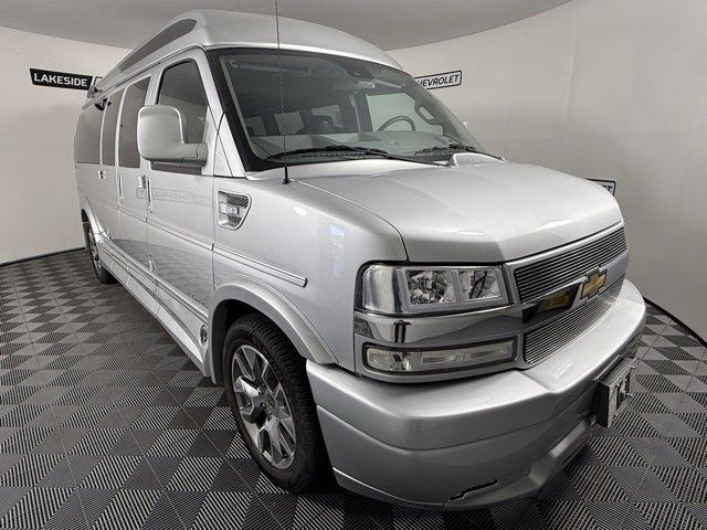 New 2024 Chevrolet Express 2500 Extended image 8