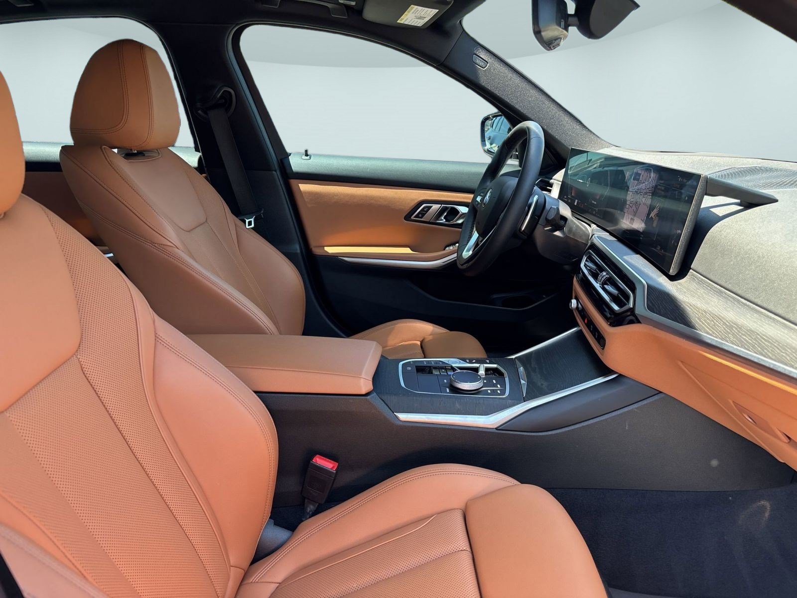 Certified 2023 BMW 330i Sedan w/ Premium Package RWD image 31