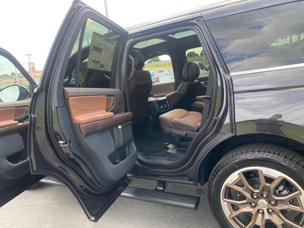 New 2027 Ford Expedition King Ranch AWD/4WD image 28