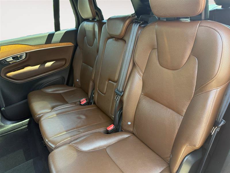 Used 2022 Volvo XC90 T6 Momentum w/ Advanced Package AWD/4WD image 15