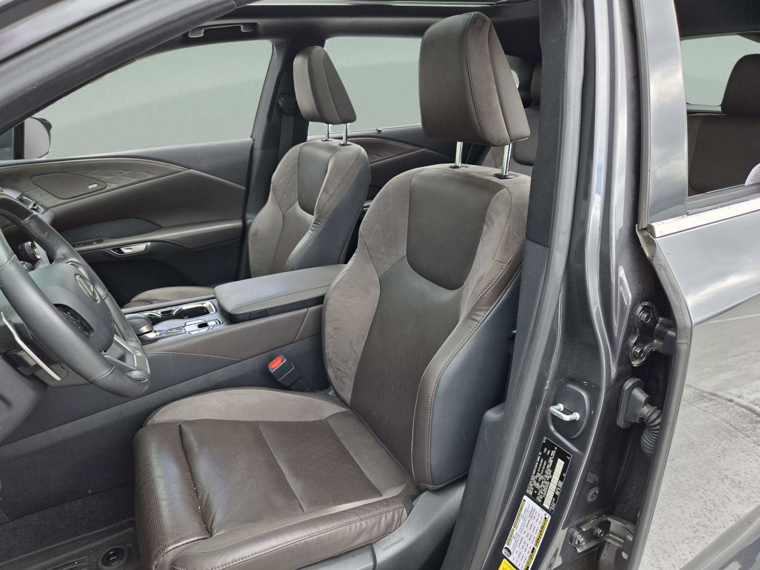 Certified 2024 Lexus RX 350 w/ Convenience Package AWD/4WD image 14