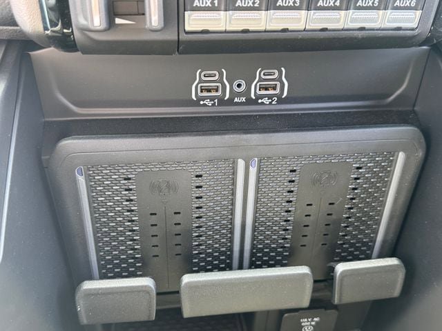 New 2026 RAM 3500 Big Horn AWD/4WD image 51