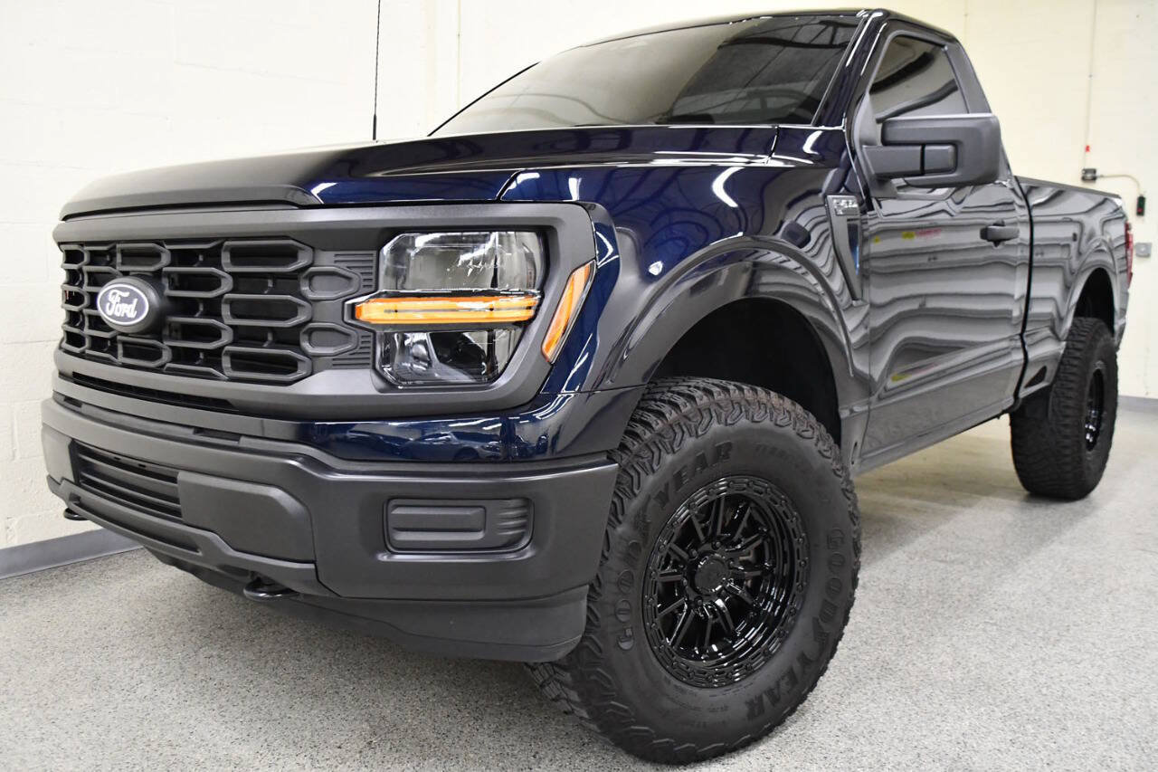 Used 2025 Ford F150 XL AWD/4WD image 1