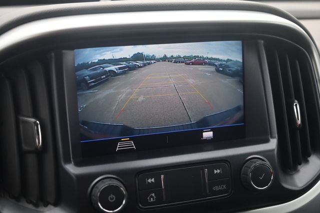 Used 2022 Chevrolet Colorado LT w/ LT Convenience Package AWD/4WD image 17
