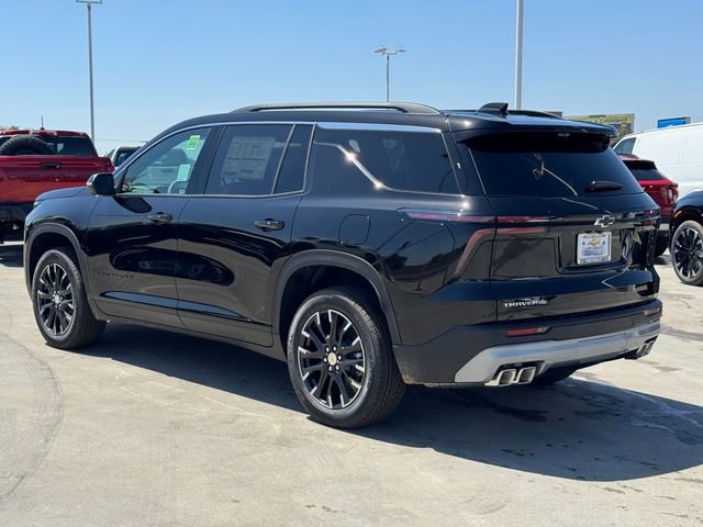 New 2026 Chevrolet Traverse LT w/ Sun and Wheel Package FWD image 3