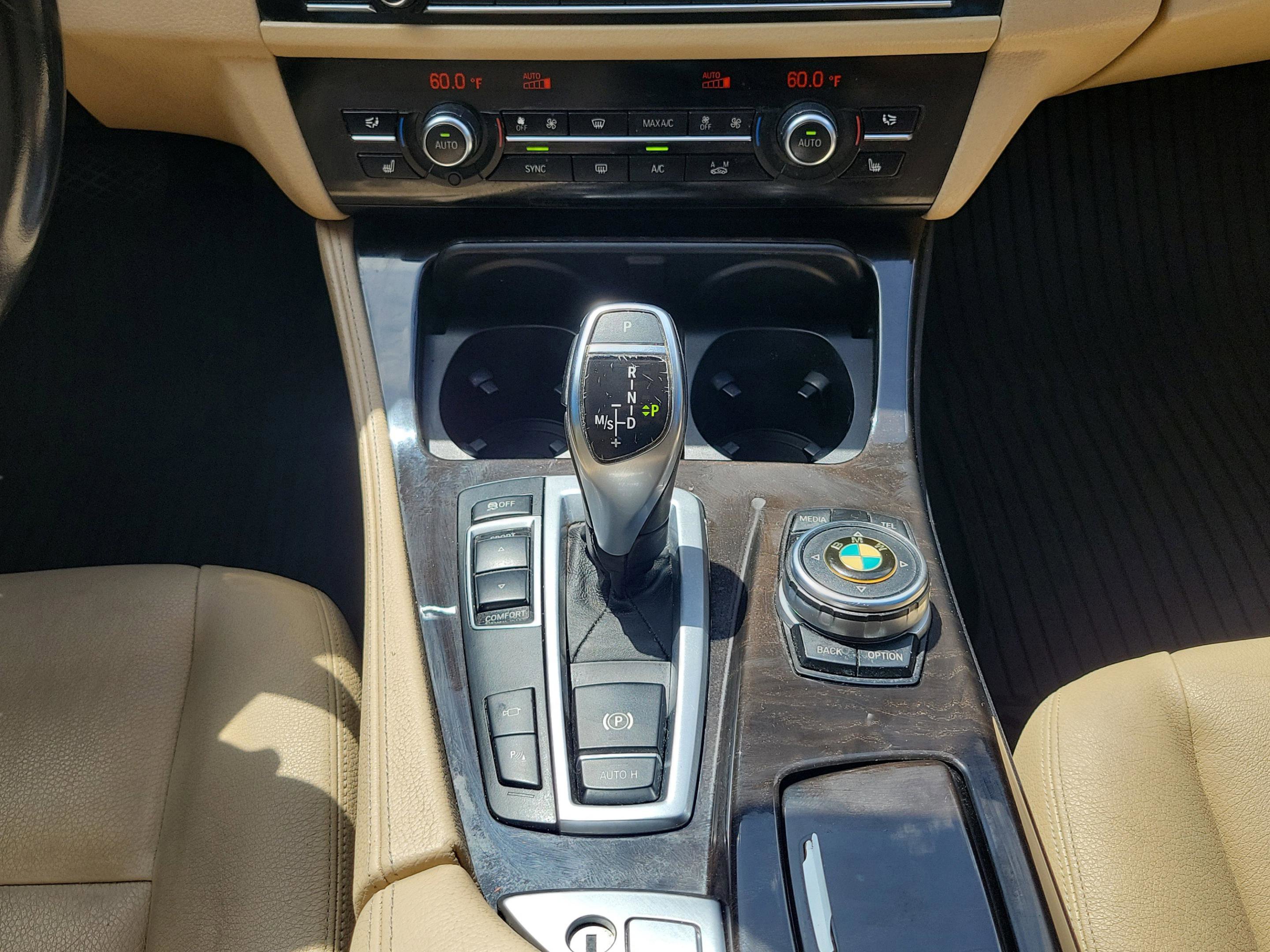 Used 2016 BMW 528i Sedan image 16