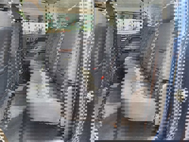 Used 2015 GMC Sierra 2500 SLE image 12