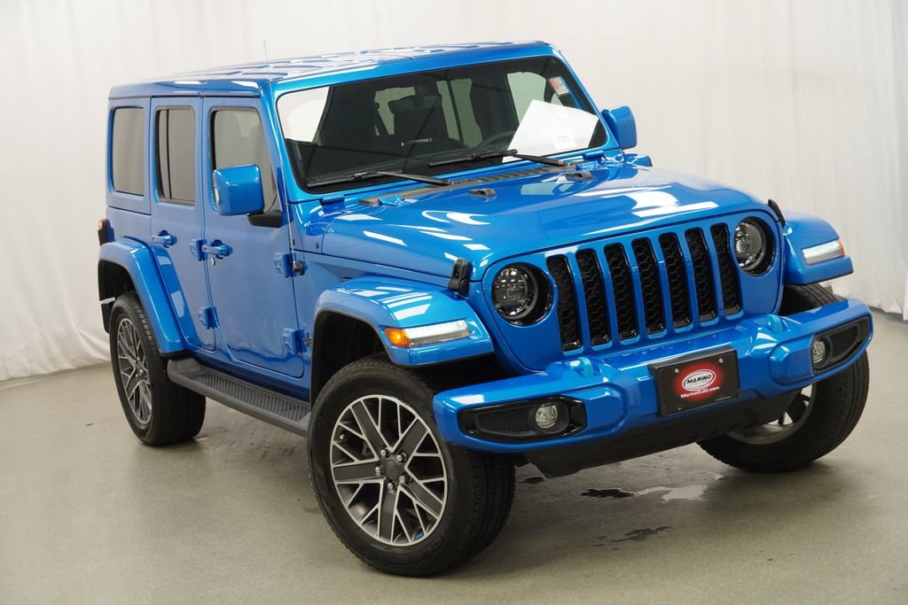 Used 2023 Jeep Wrangler Unlimited Sahara AWD/4WD image 9