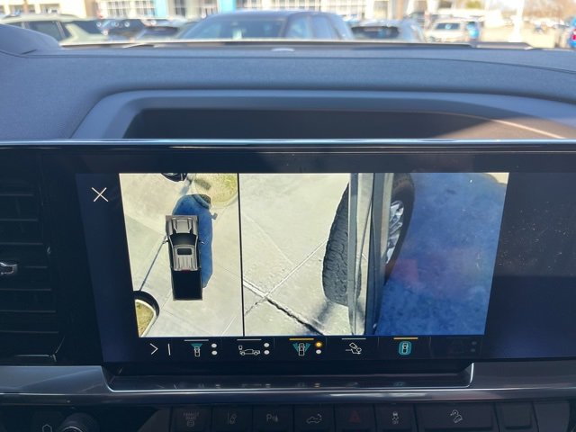 Used 2024 Chevrolet Silverado 2500 LTZ w/ LTZ Premium Package image 32