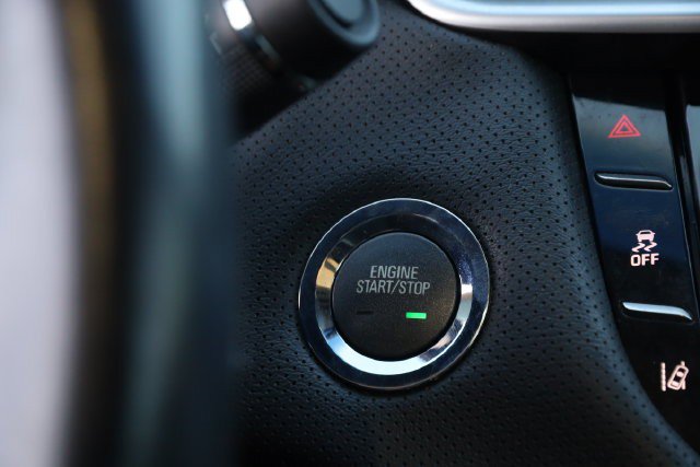 Used 2013 Cadillac XTS Premium FWD image 15