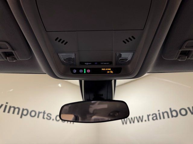 Used 2024 Chevrolet Blazer LT w/ Midnight/Sport Edition FWD image 18