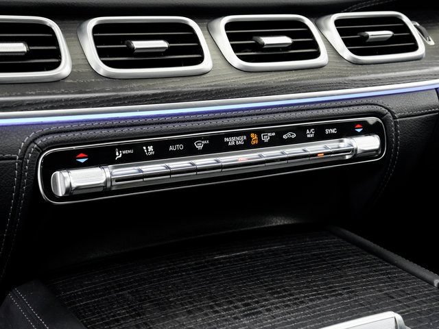 Used 2021 Mercedes-Benz GLS 580 4MATIC image 18
