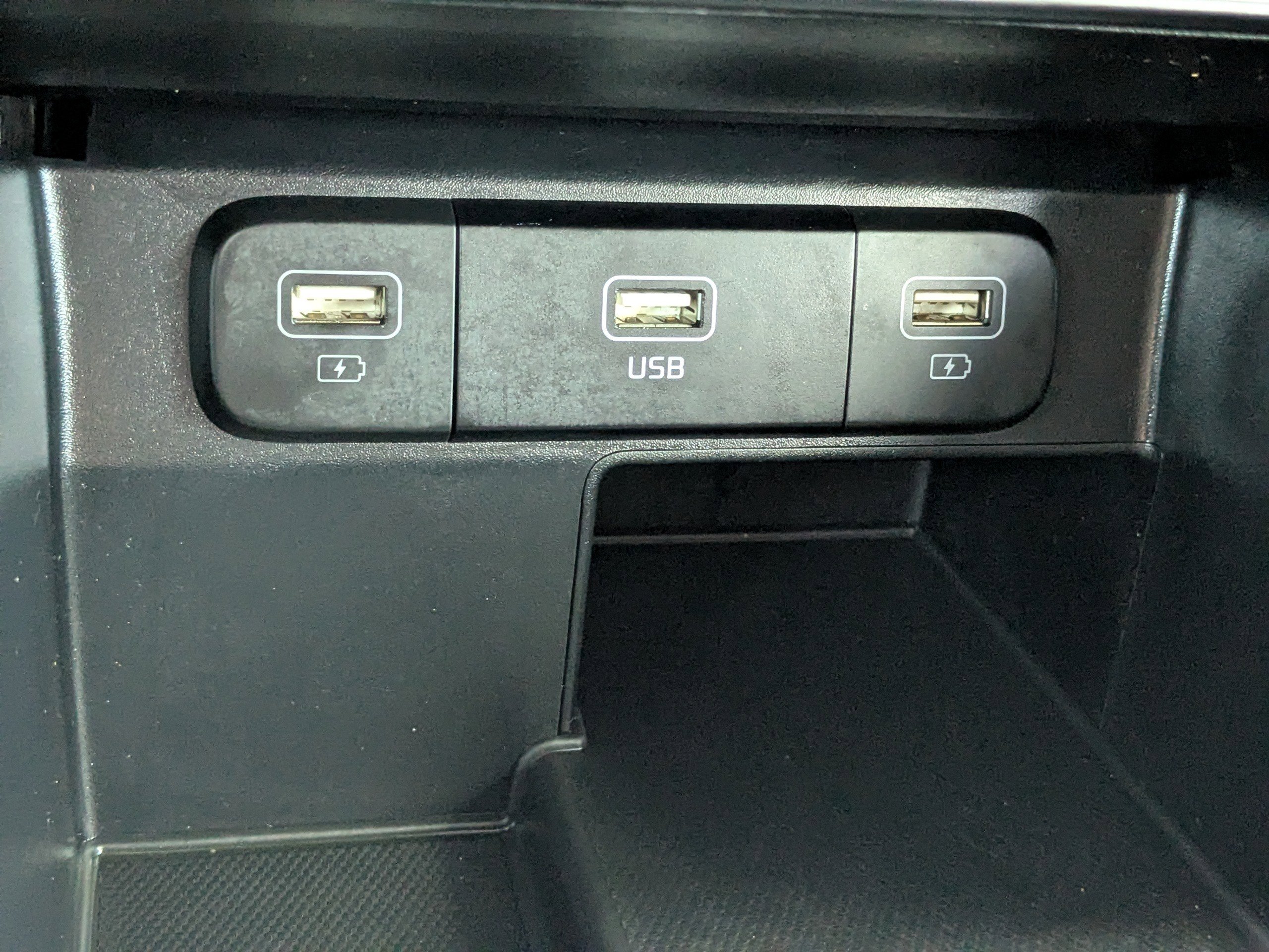 Certified 2022 Kia Sorento S image 29