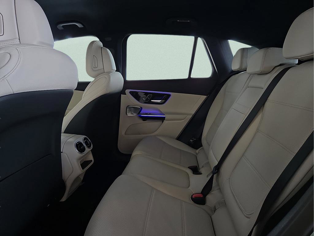 New 2026 Mercedes-Benz GLC 300 image 11
