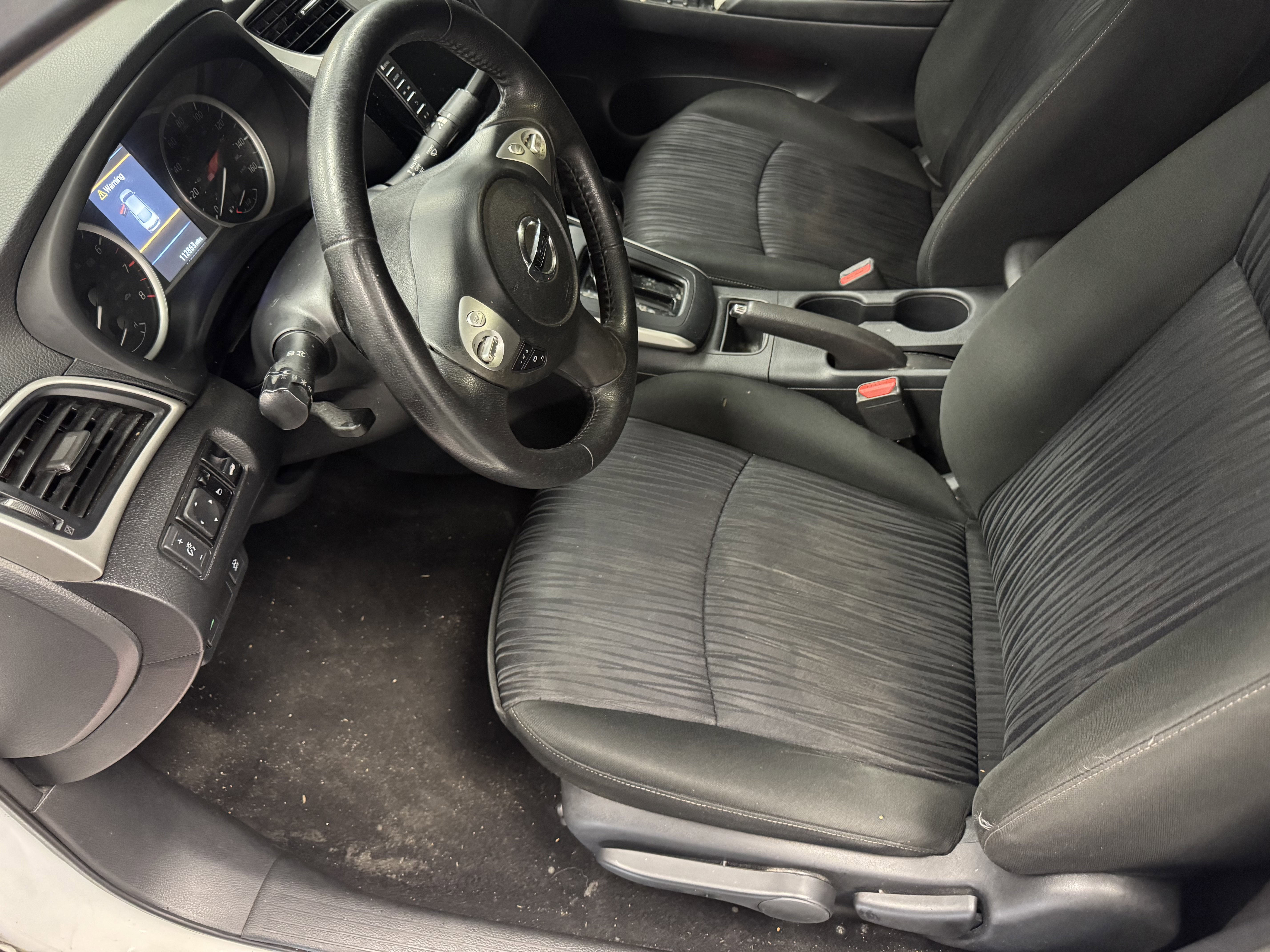 Used 2019 Nissan Sentra SV FWD image 9