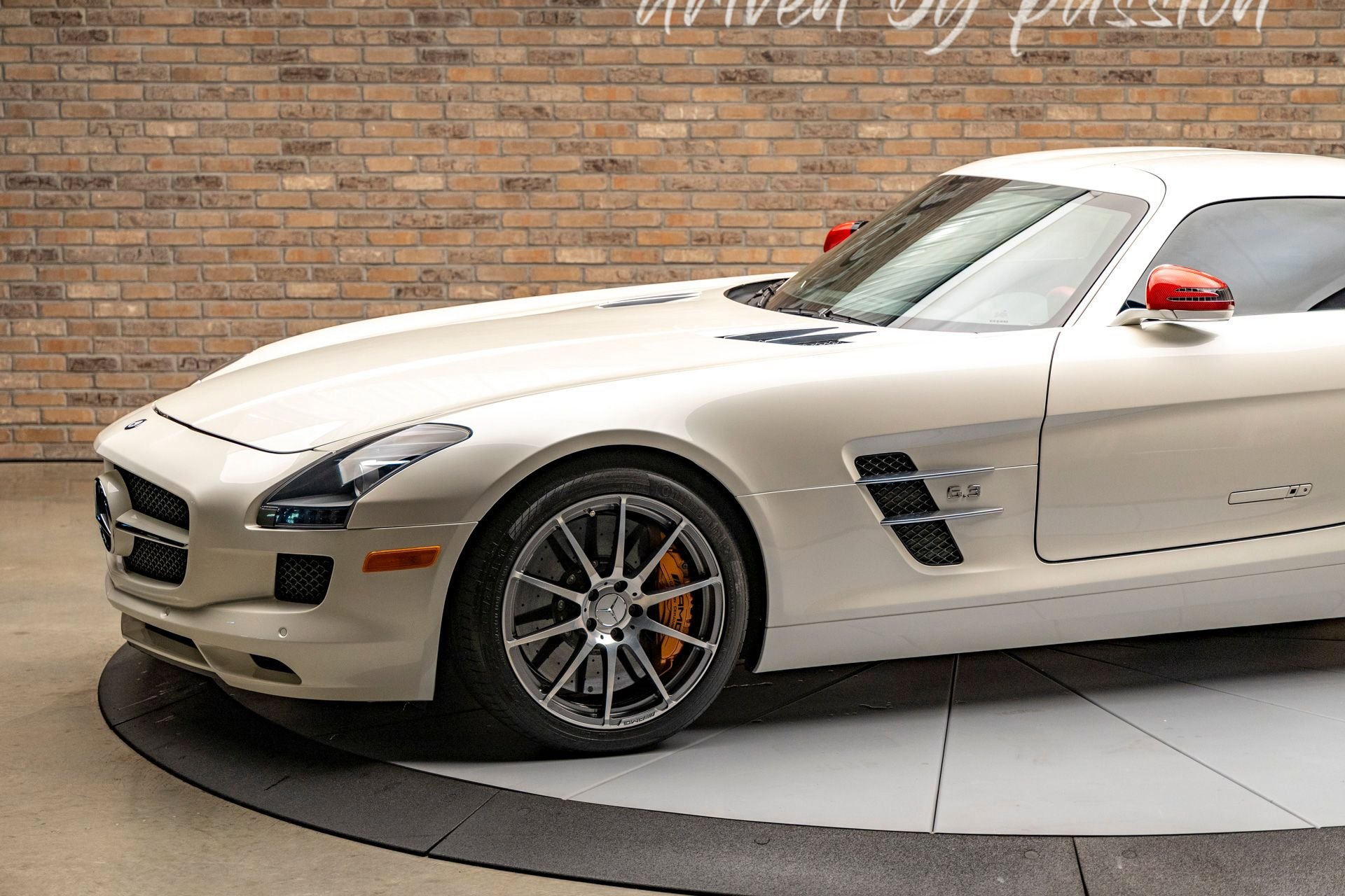 Used 2011 Mercedes-Benz SLS AMG Coupe image 10
