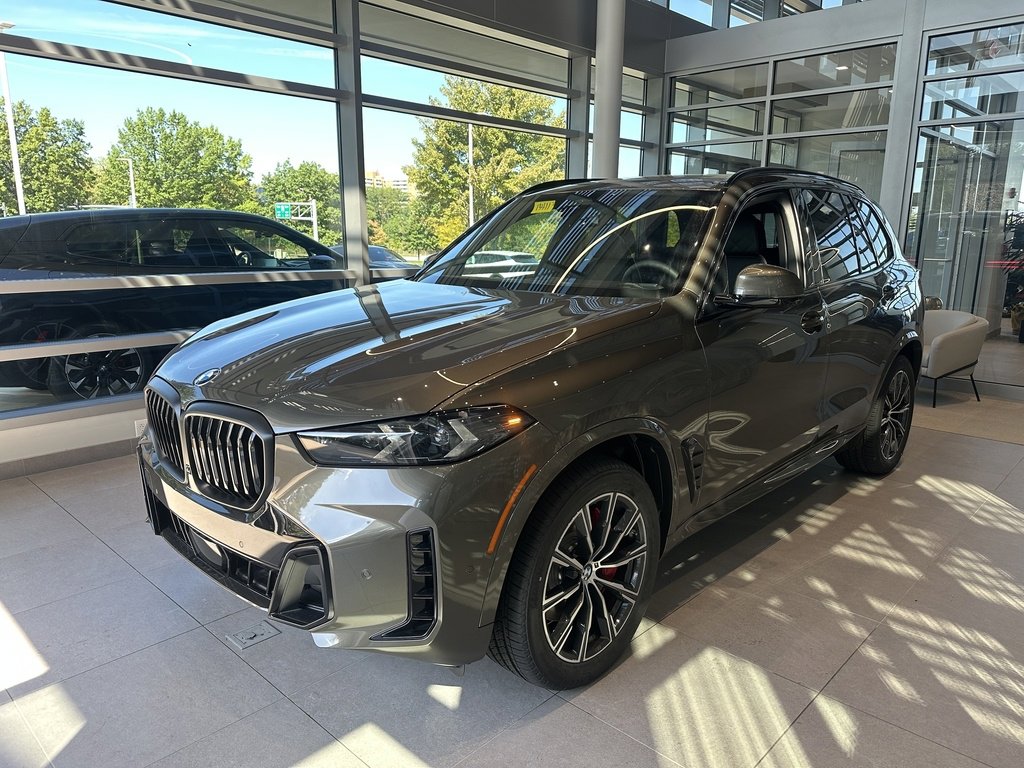 New 2026 BMW X5 xDrive40i w/ M Sport Package image 3