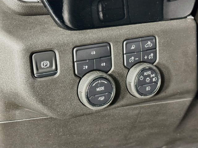 Used 2025 Chevrolet Silverado 2500 LT w/ All Star Edition AWD/4WD image 10