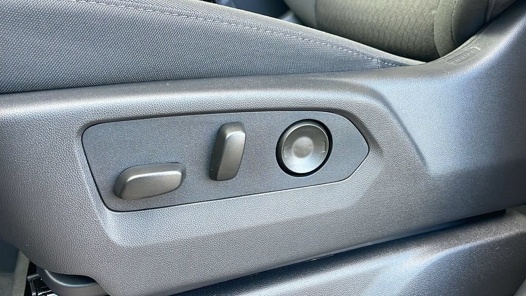 New 2026 GMC Sierra 1500 Elevation image 11