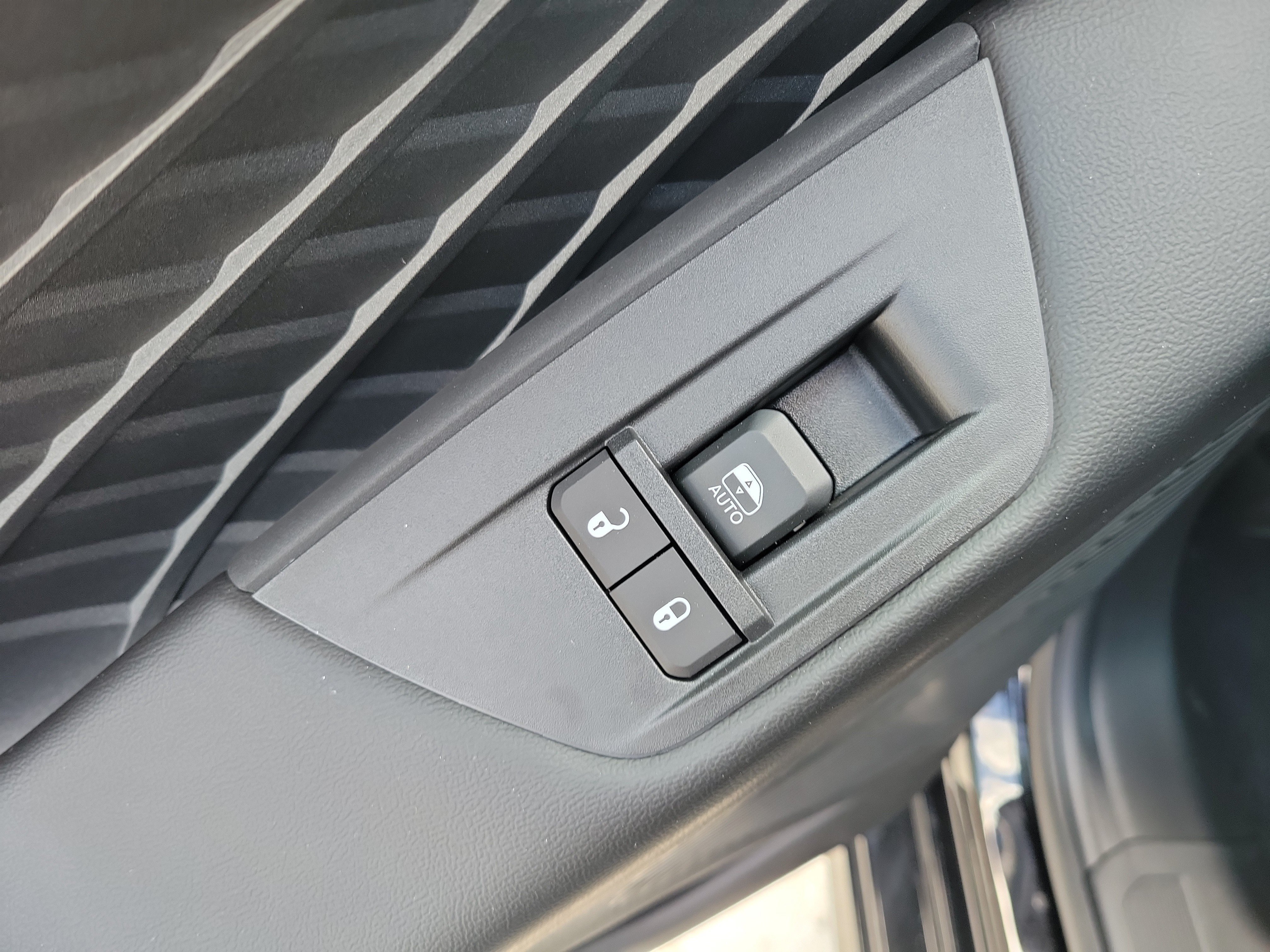 New 2027 Dodge Charger R/T AWD/4WD image 12