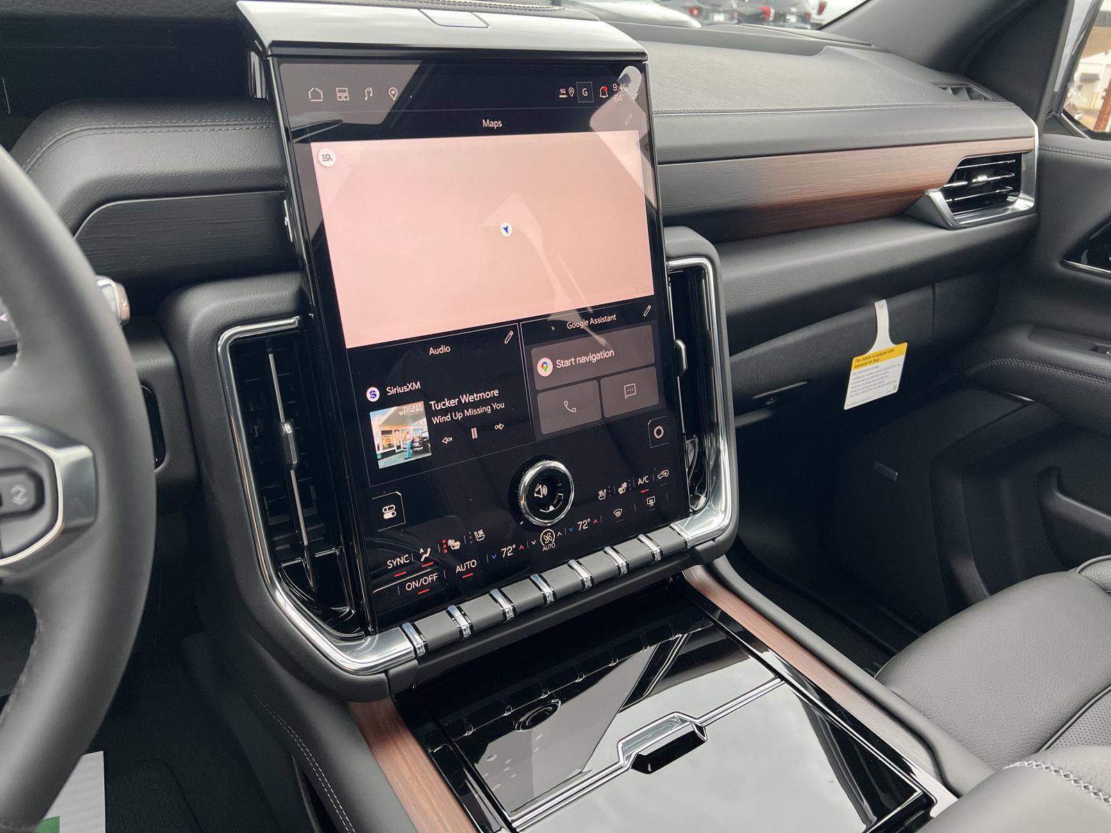 New 2026 GMC Yukon Denali w/ Sun & Power Step Package image 27