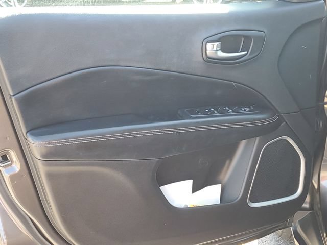Used 2021 Jeep Compass Latitude FWD image 19