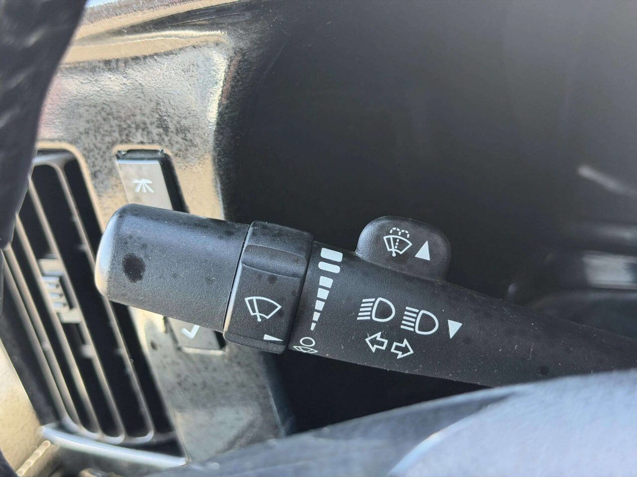 Used 2021 Chevrolet Express 2500 LS w/ Enhanced Convenience Package image 46