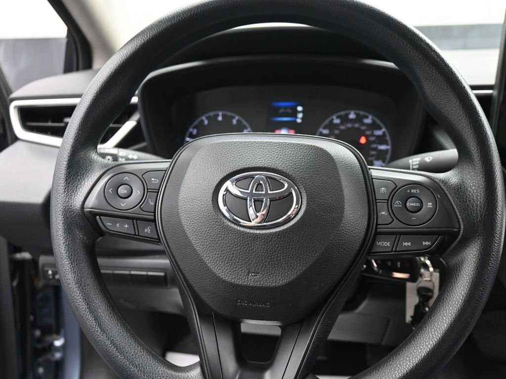 Used 2024 Toyota Corolla LE image 20