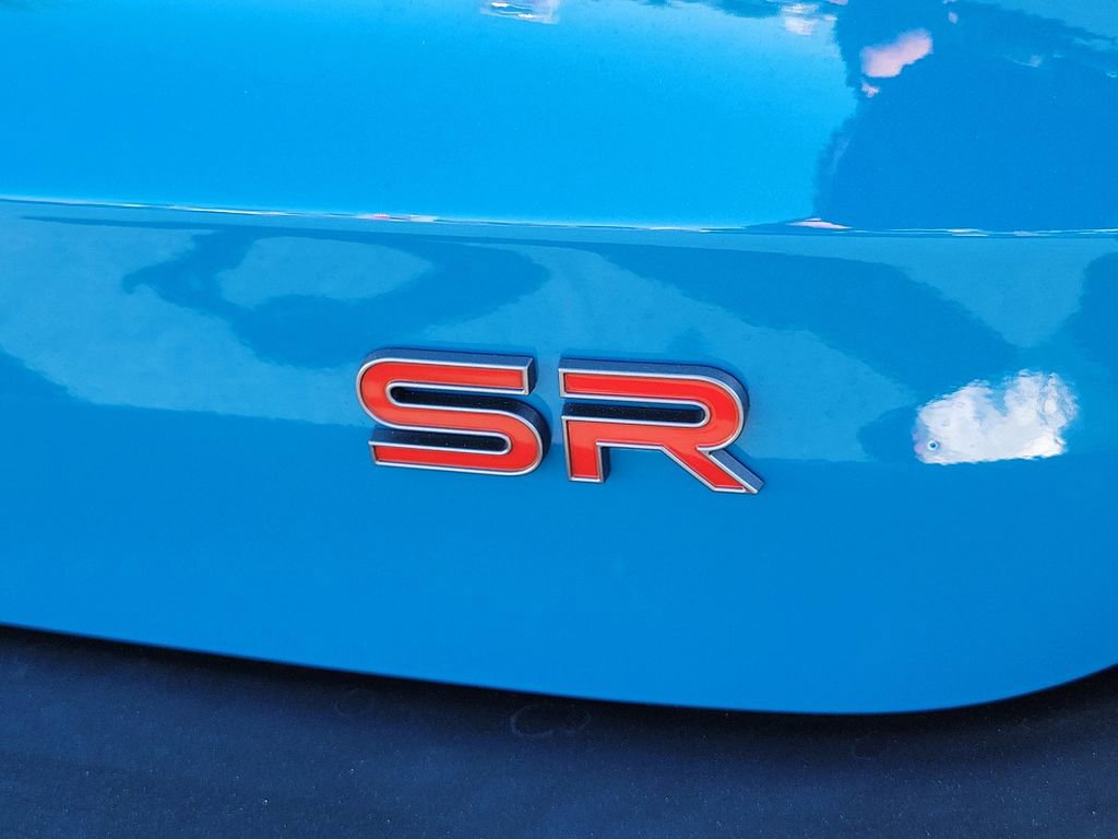 Certified 2025 Nissan Kicks SR image 26