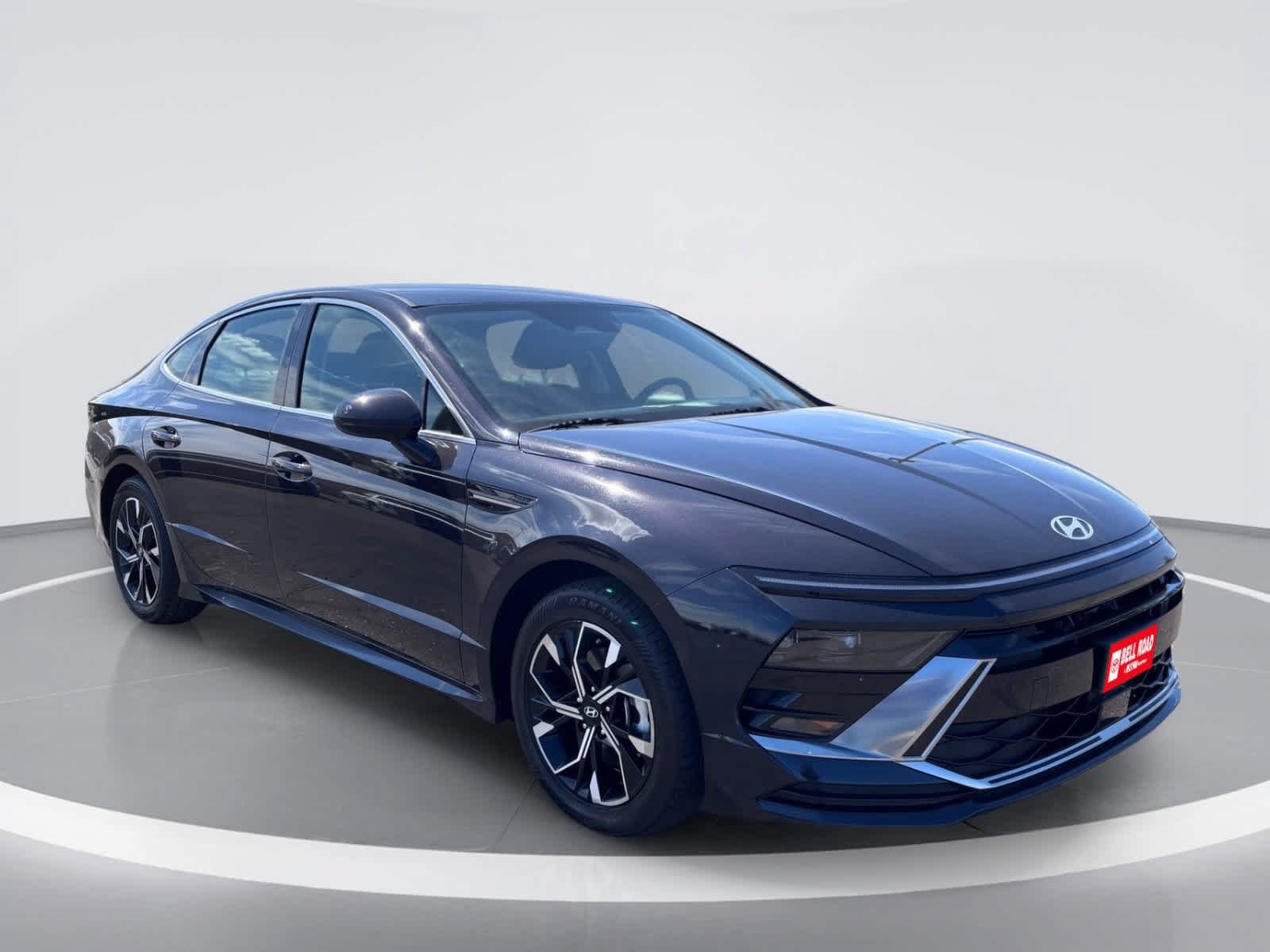 Used 2025 Hyundai Sonata SEL FWD image 11