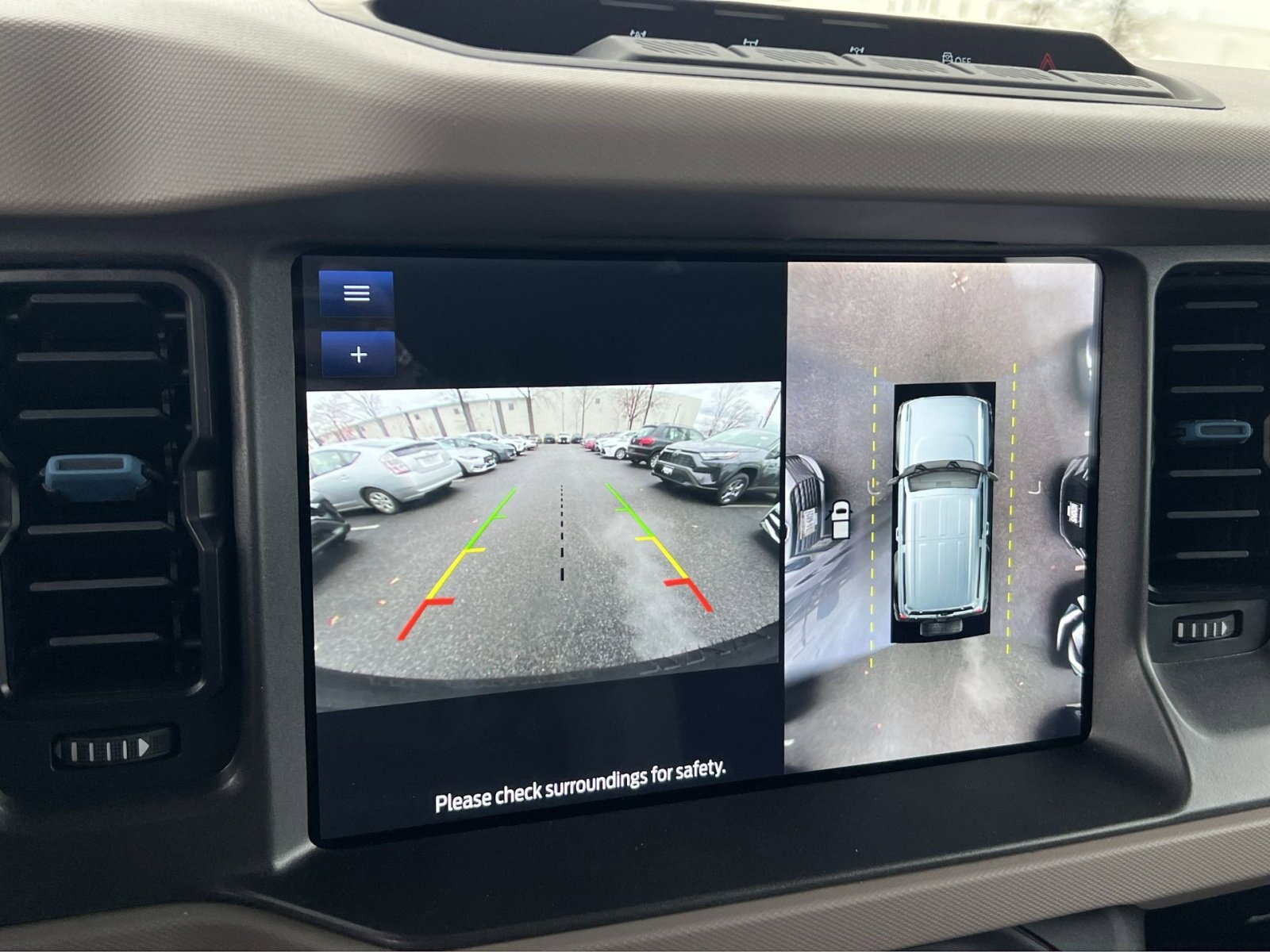 Used 2024 Ford Bronco Wildtrak image 17