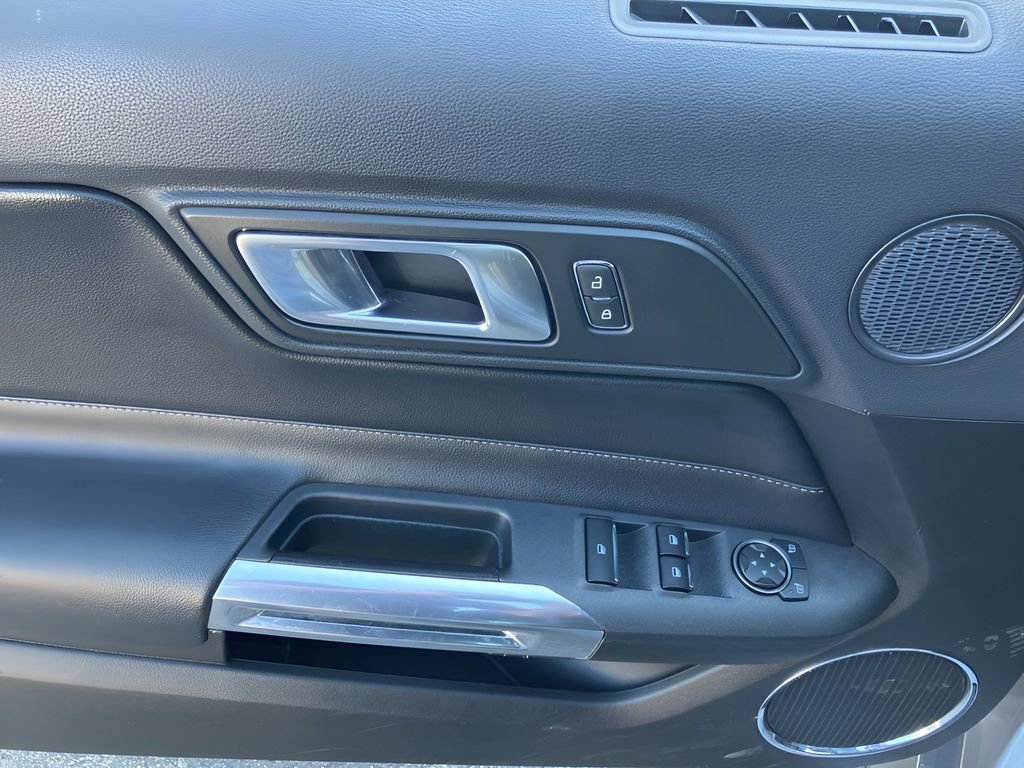 Used 2022 Ford Mustang Premium image 36