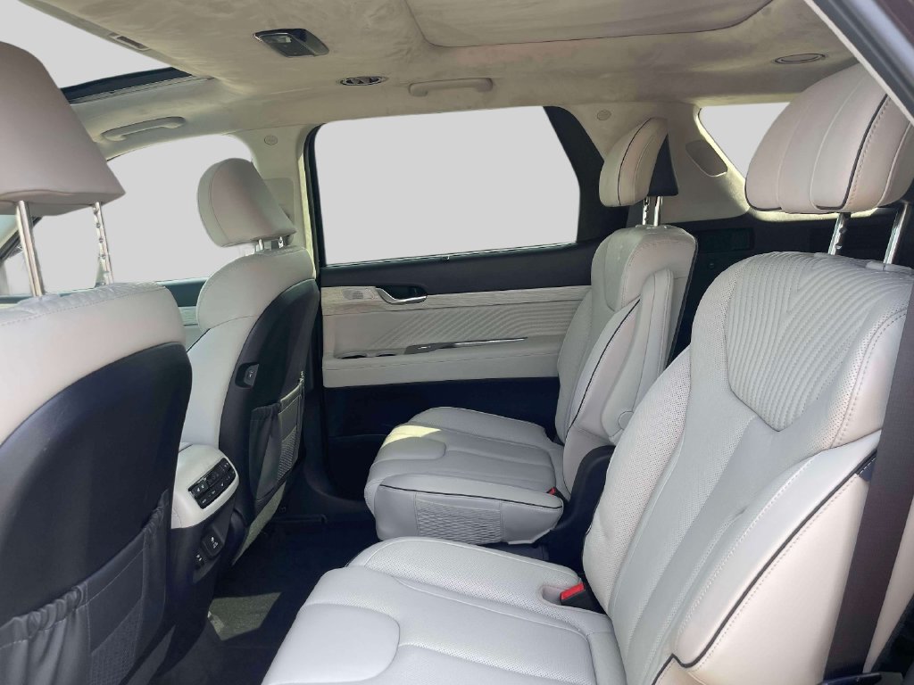 Used 2024 Hyundai Palisade Calligraphy AWD/4WD image 12
