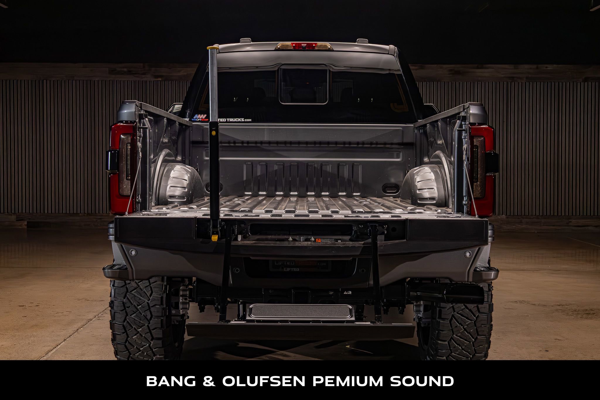 Used 2026 Ford F250 Platinum AWD/4WD image 9