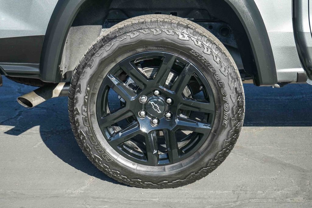 Used 2024 Chevrolet Colorado Trail Boss w/ Advanced Trailering Package AWD/4WD image 12