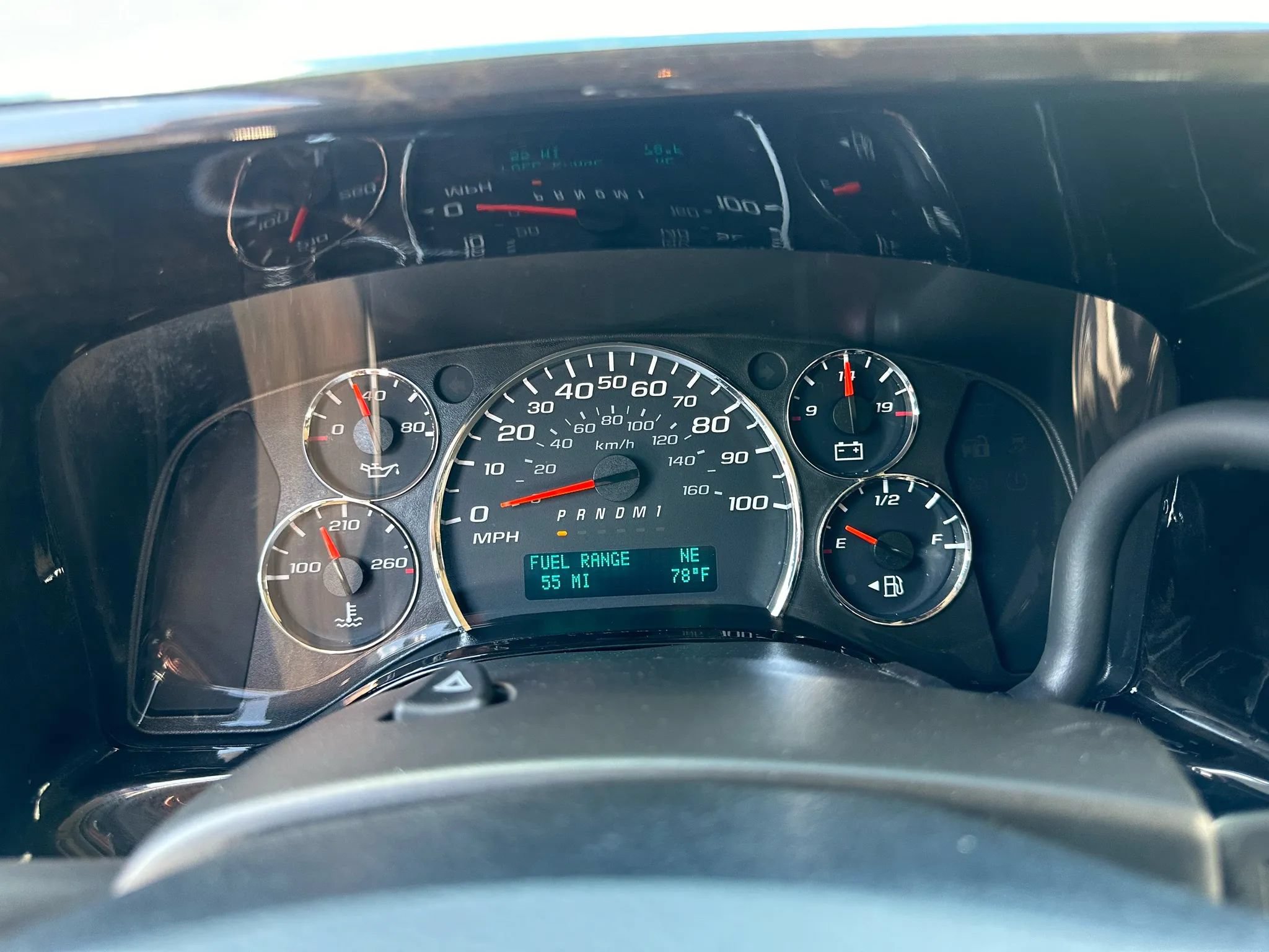 Used 2015 Chevrolet Express 2500 Extended RWD image 13
