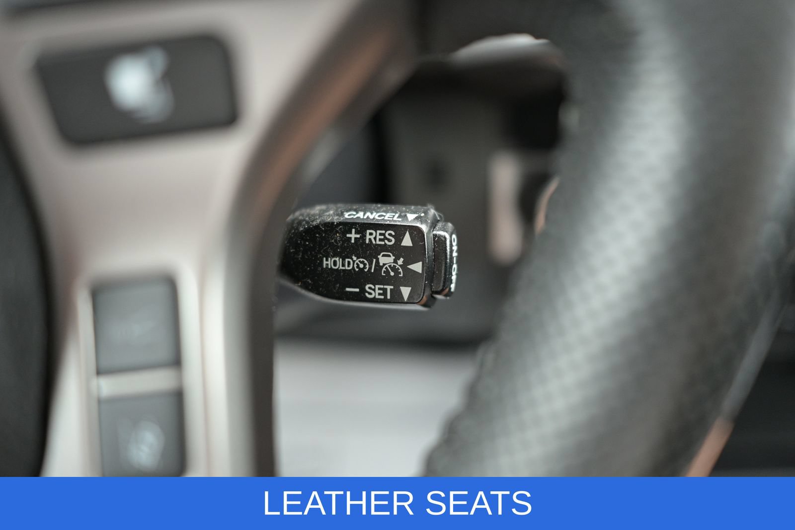 Used 2022 Toyota Tacoma Limited AWD/4WD image 21