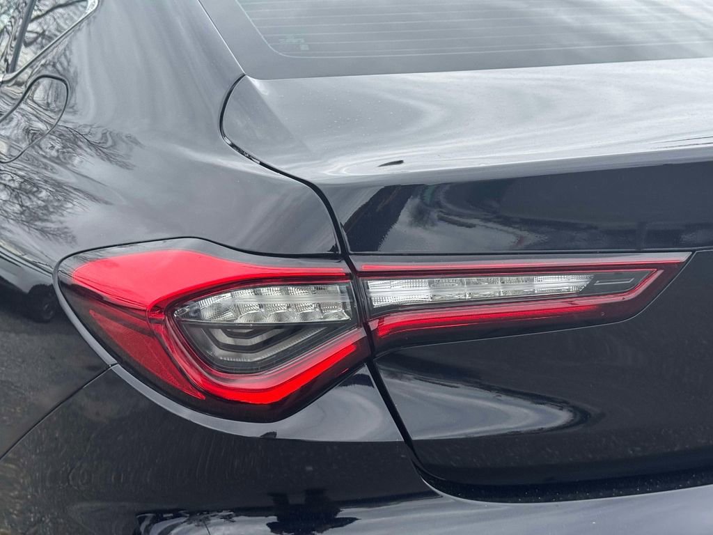 Used 2023 Acura TLX w/ Technology Package FWD image 10