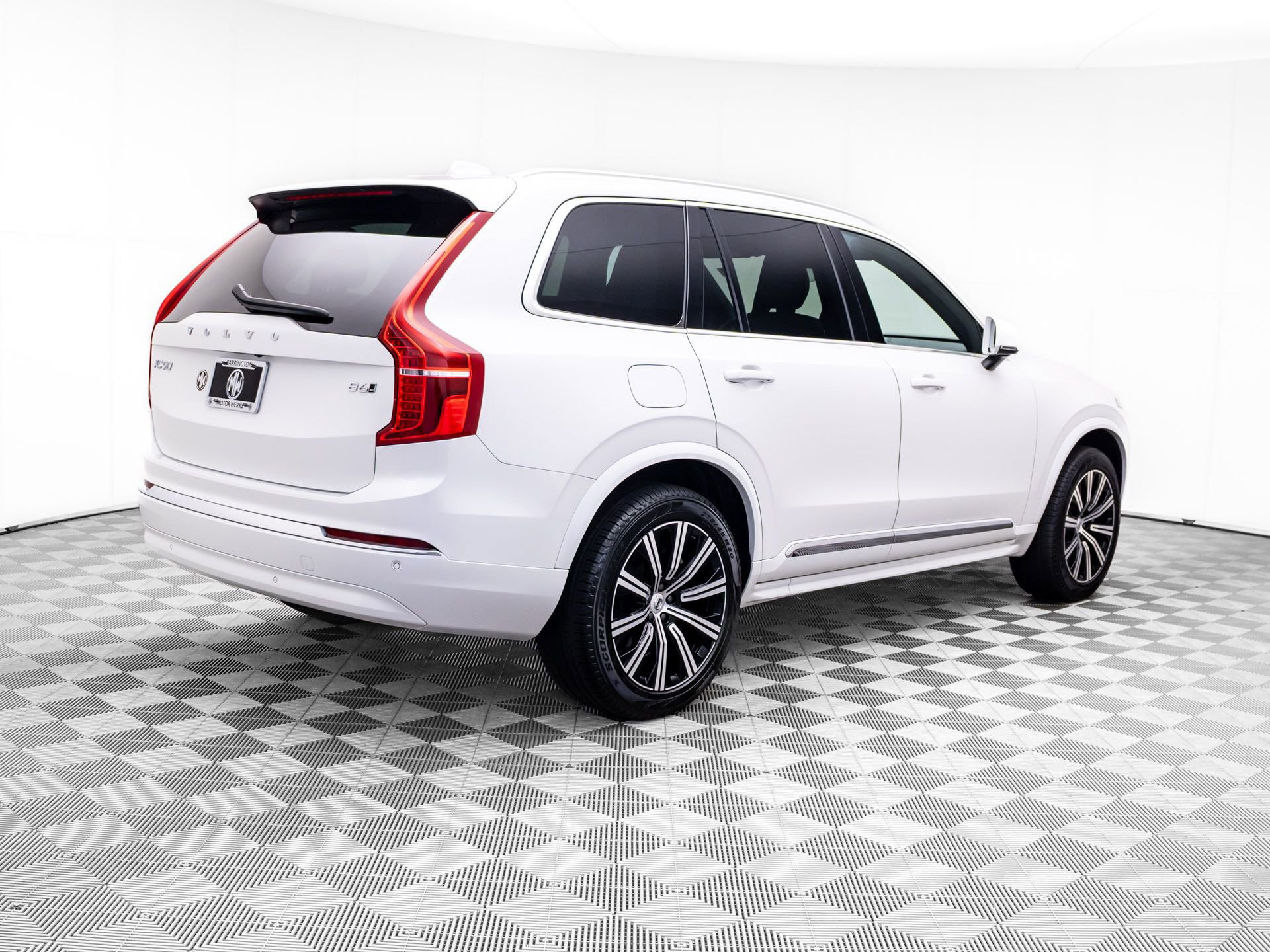 Used 2025 Volvo XC90 B6 Core AWD/4WD image 6