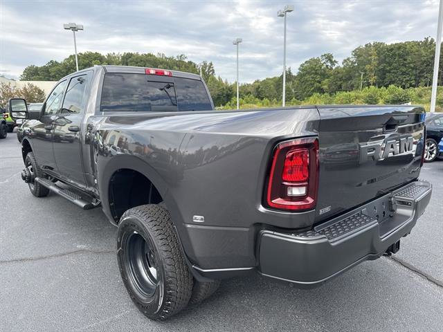 New 2026 RAM 3500 Tradesman image 6