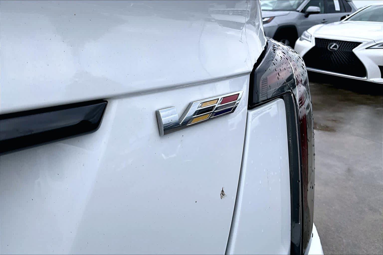 Used 2021 Cadillac CT5 V w/ Premium Package RWD image 9