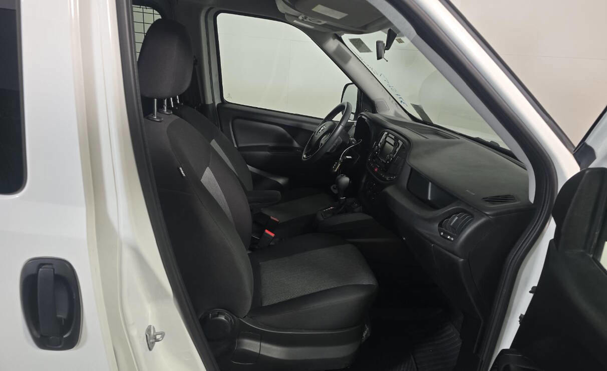 Used 2021 RAM ProMaster City Tradesman SLT w/ Window Group 05 image 10