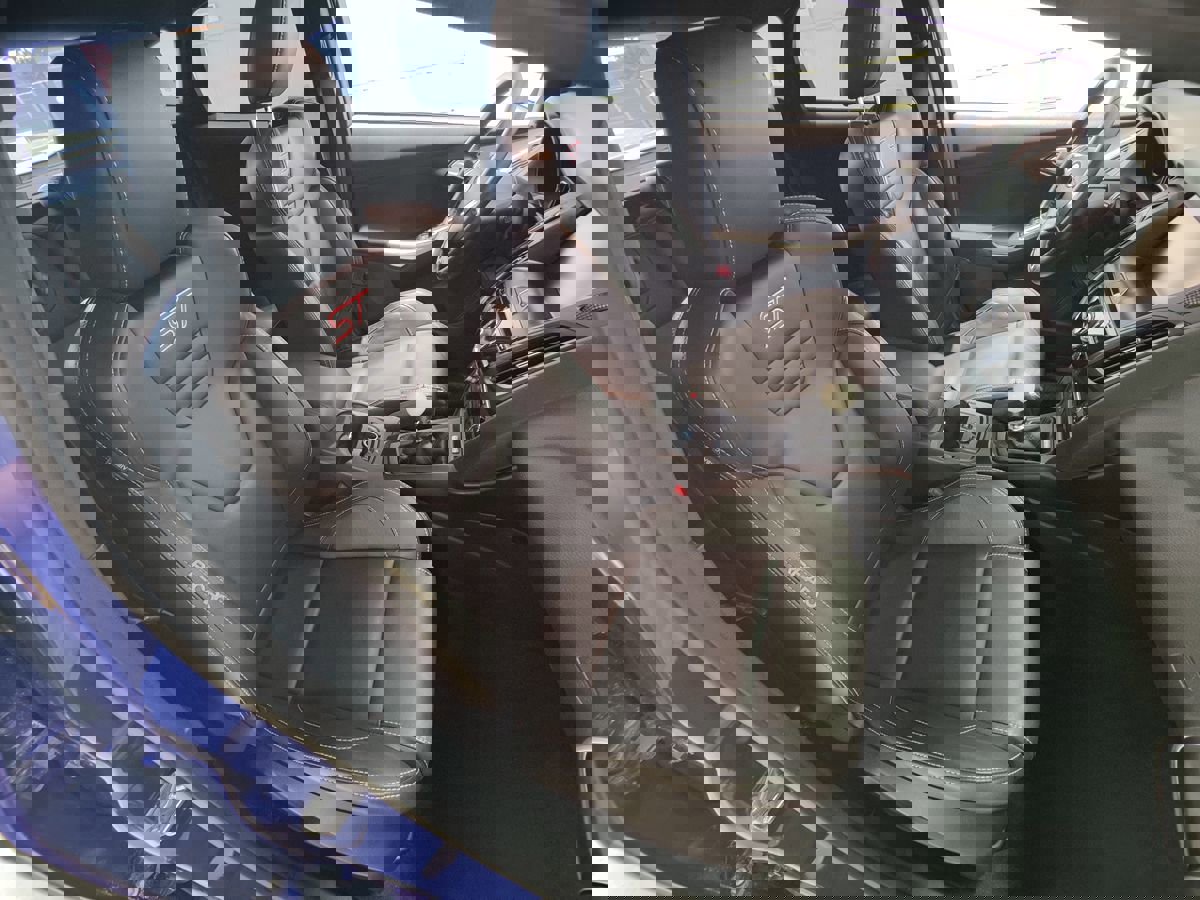 Used 2014 Ford Focus ST w/ Equipment Group 202A image 8